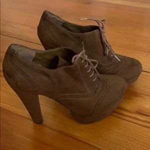 oxford style heels